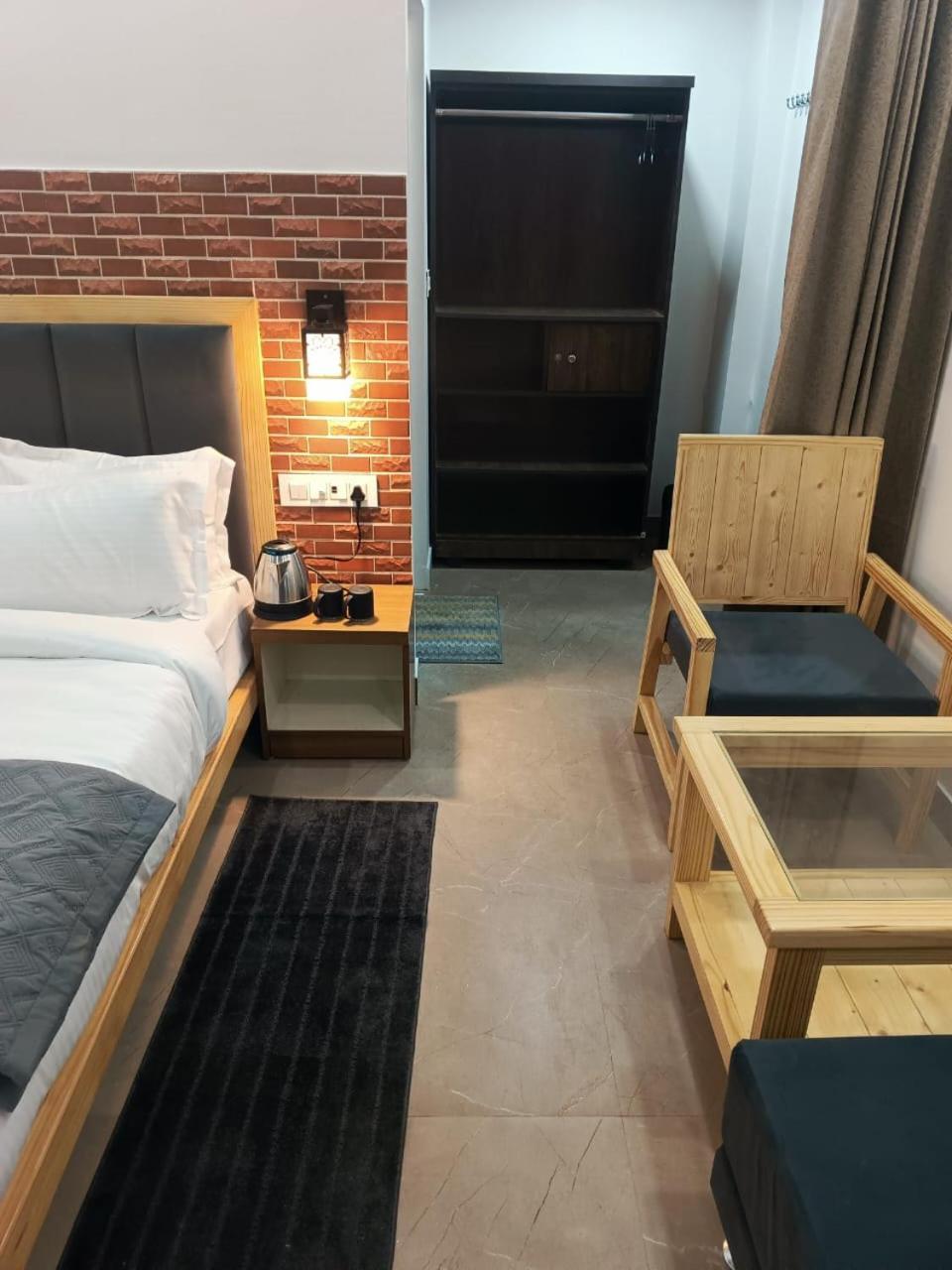 Red Roof Inn رامناجار المظهر الخارجي الصورة