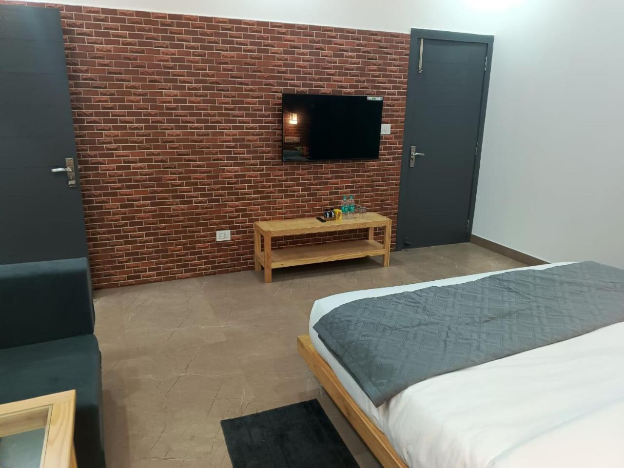 Red Roof Inn رامناجار المظهر الخارجي الصورة