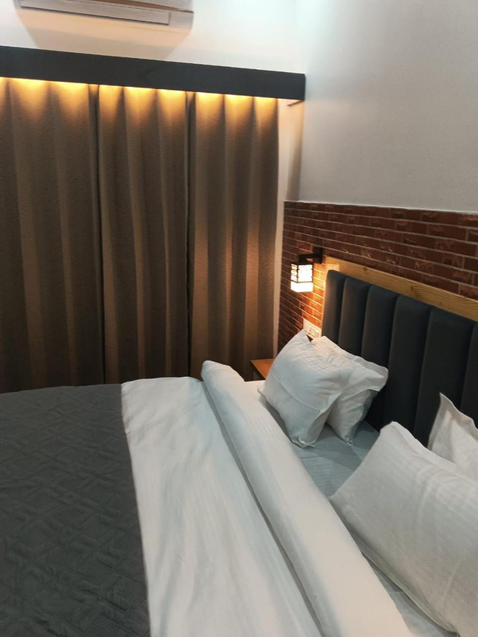 Red Roof Inn رامناجار المظهر الخارجي الصورة