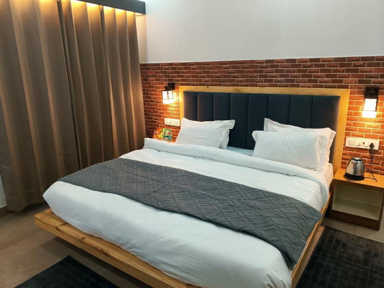 Red Roof Inn رامناجار المظهر الخارجي الصورة