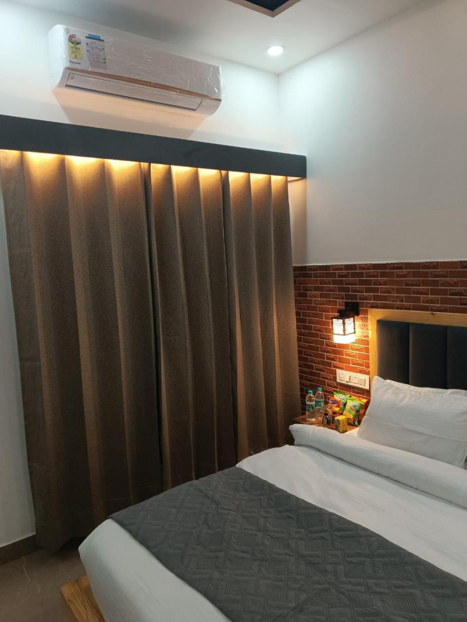 Red Roof Inn رامناجار المظهر الخارجي الصورة